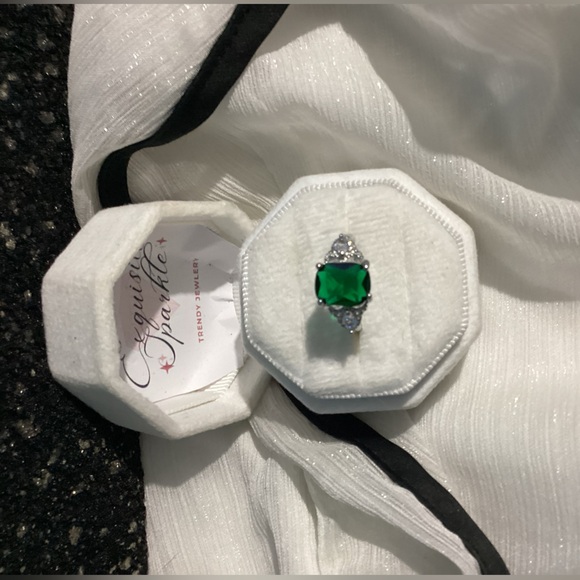 -💍925 Sterling Silver Radiant Cut Emerald Green zircon Ring - Picture 11 of 15